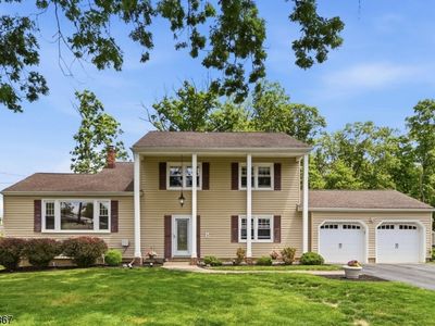 3 Trouville Dr