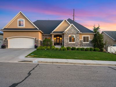 1063 W 2650 N