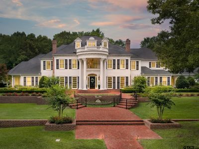 211 Saddle Creek Dr