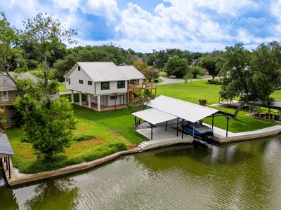 136 Lakeside