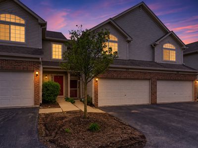 394 Jamestown Ct