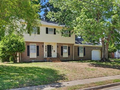 212 Watkins Dr