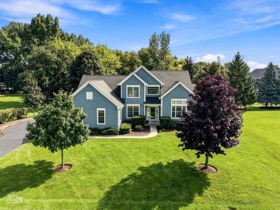 7878 Redtail Dr