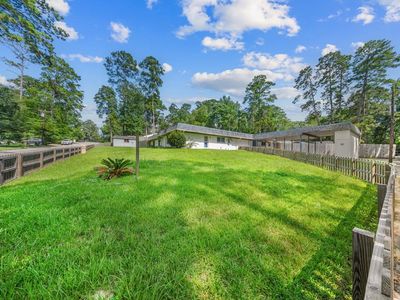 1215 Woodland Park Ave