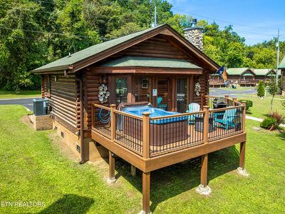 2323 Riverport Way
