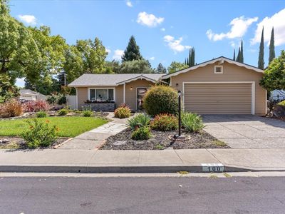 100 Rainier Cir