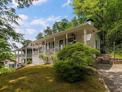 212 Edgeview Ave