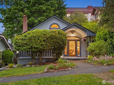 818 N 10th Street