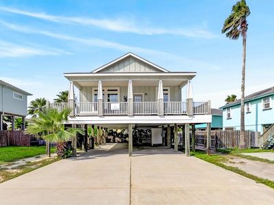 618 Dolphin Cir