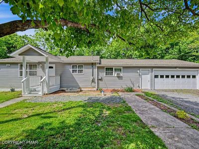 111 Upper Grandview Rd
