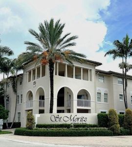 11403 NW 89th St APT 208