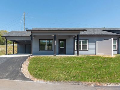 146 Diamond Ave