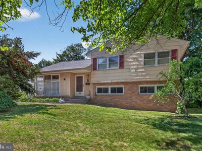 Property at 178 W Shelley Dr, Claymont, DE