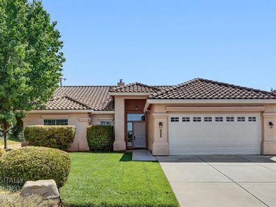925 Vista Ln