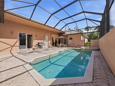 6116 Highwood Park LN