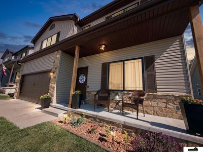 Property at 941 Scotts Creek Ct, Hickman, NE