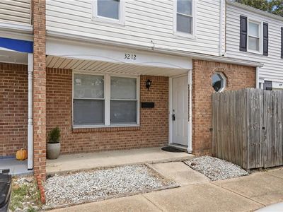 3212 Dunnbury Ct