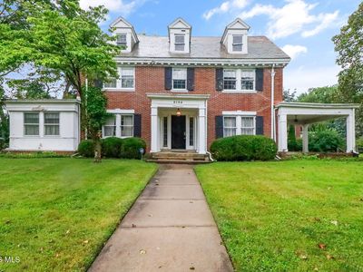 2125 Mount Vernon Ave