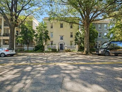 1015 Colonial Ave APT 4