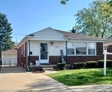 13651 Castle St