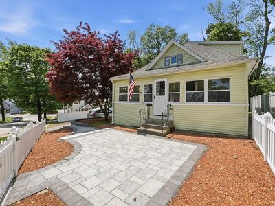 20 Lamar Ave