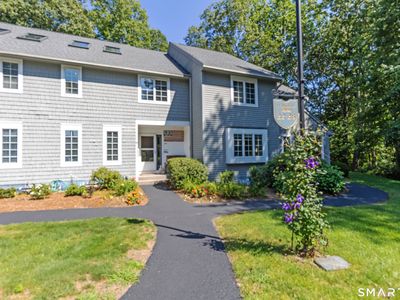 24 Williams Glen Way #24
