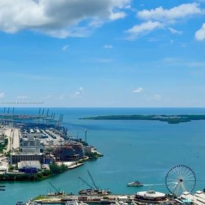 888 Biscayne Blvd APT 5102