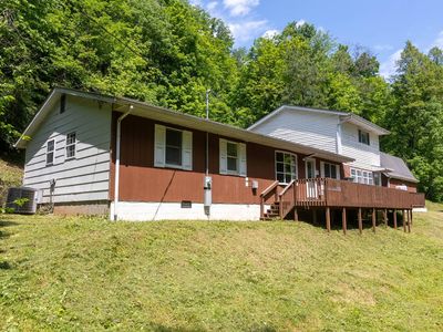 254 Lafayette Dr