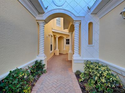 901 Triano Cir #901