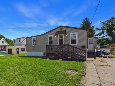 21 Golf St