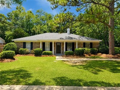 1604 Longwood Pl