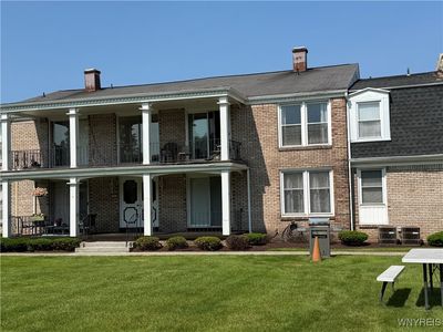 73 Henel Ave APT 5