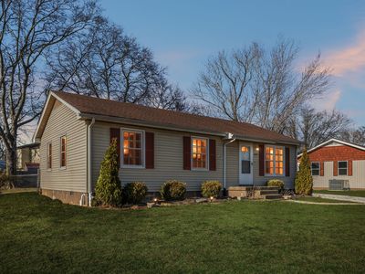 605 Hazelwood Park