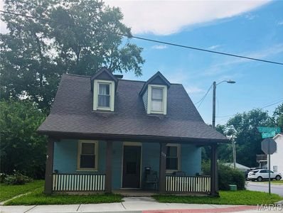 223 N Jefferson St
