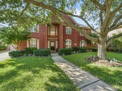 Property at 3710 Pine Tree Dr, Pearland, TX
