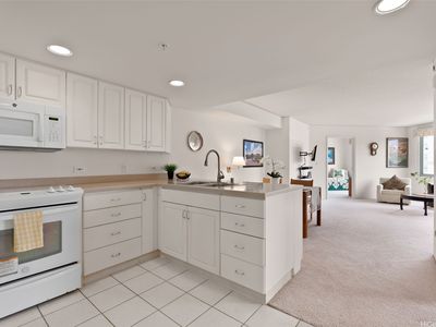 1314 Kalakaua Ave APT 1211