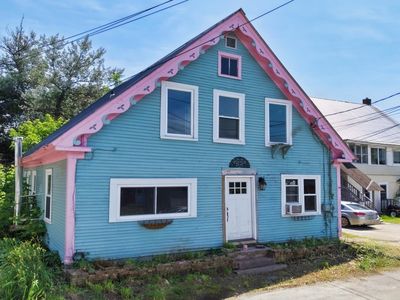 8 Oak Hill Street
