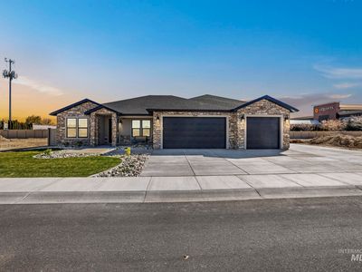 594 Canyon Mist Dr
