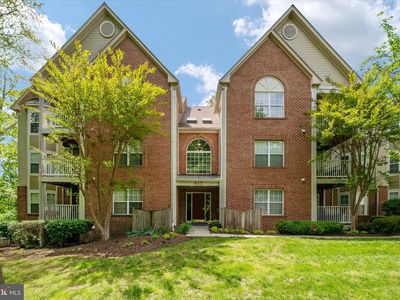 617 Admiral Dr Unit 403
