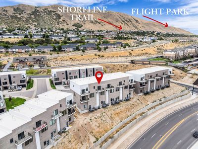 313 E Endurance Cir S