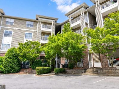 2700 Pine Tree Rd NE Unit 1011