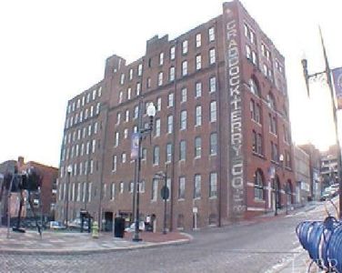 901 Jefferson St APT 4A