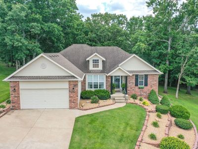 225 Rosewood Lane