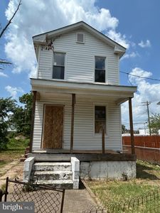 68 N Culver St