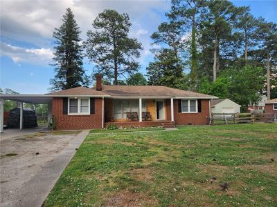 3206 Westwood Cres