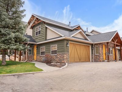 3634 N Huntsman Path UNIT C201