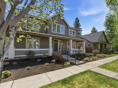 2417 Hosmer Lake Dr