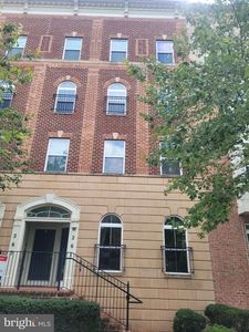 263 Community Center Ave #263