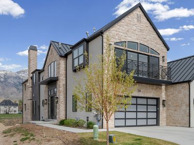 250 S Main St #24