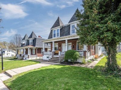 Property at 806 N Wyomissing Blvd, Wyomissing, PA